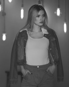 pexels-behrouz-sasani-5816426-min